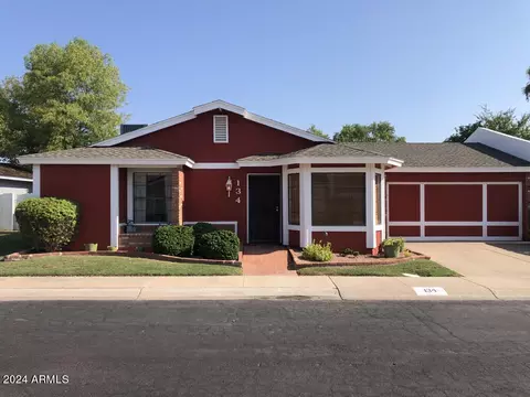 134 E Campo Bello Dr, Phoenix, AZ 85022