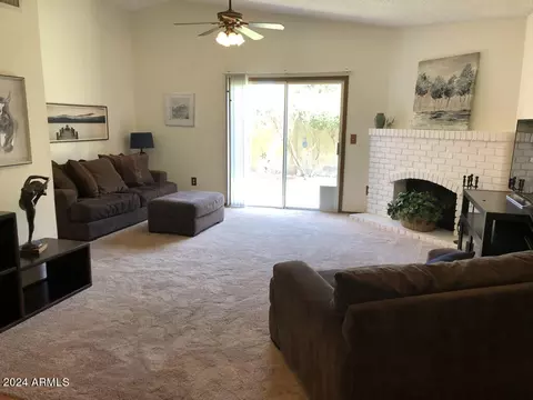 134 E Campo Bello Dr, Phoenix, AZ 85022 photo 10