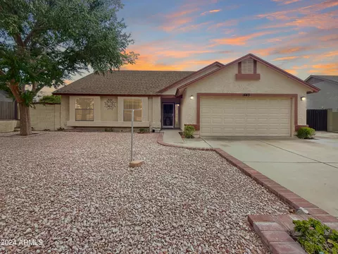 1443 E Wickieup Ln, Phoenix, AZ 85024