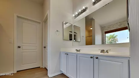 2720 E Gary Way, Phoenix, AZ 85042 photo 13