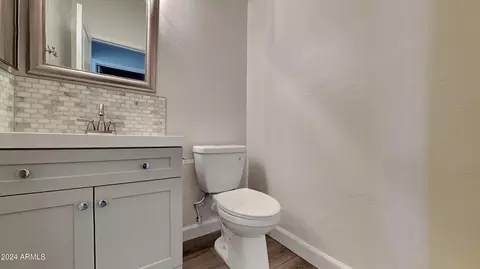 2720 E Gary Way, Phoenix, AZ 85042 photo 8