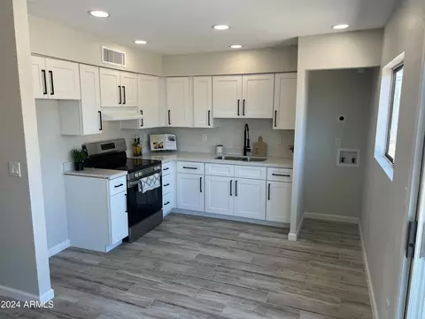 949 N 96th Pl, Mesa, AZ 85207 photo 6