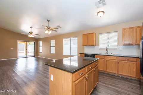 2753 W Jasper Butte Dr, Queen Creek, AZ 85142