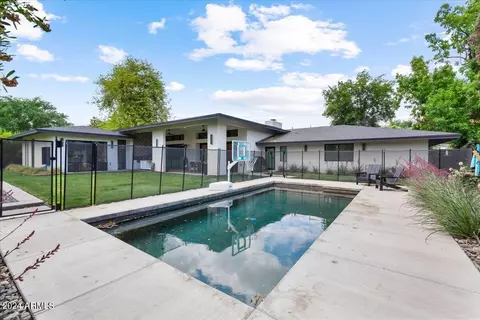 131 E Wagon Wheel Dr, Phoenix, AZ 85020 photo 5