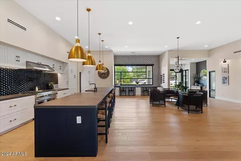 131 E Wagon Wheel Dr, Phoenix, AZ 85020 photo 14