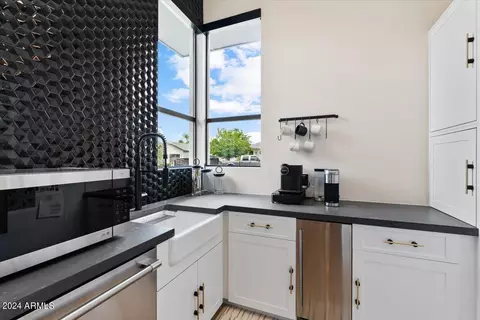 131 E Wagon Wheel Dr, Phoenix, AZ 85020 photo 16