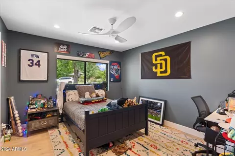 131 E Wagon Wheel Dr, Phoenix, AZ 85020 photo 33