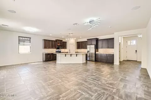 2855 E Quenton St, Mesa, AZ 85213 photo 5