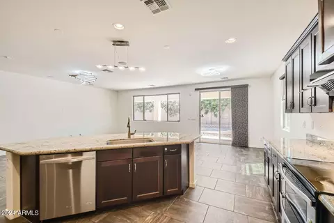 2855 E Quenton St, Mesa, AZ 85213 photo 10