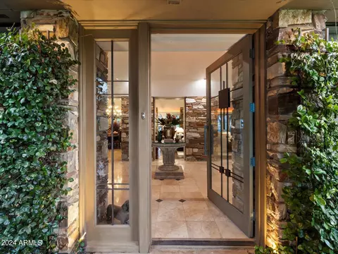 Entry Way - 32 Biltmore Est, Phoenix, AZ 85016 photo 1 of 3