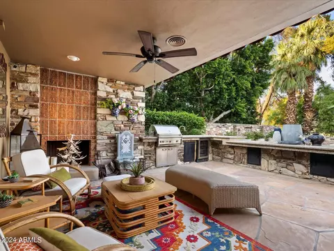 Other - 32 Biltmore Est, Phoenix, AZ 85016 photo 12 of 15