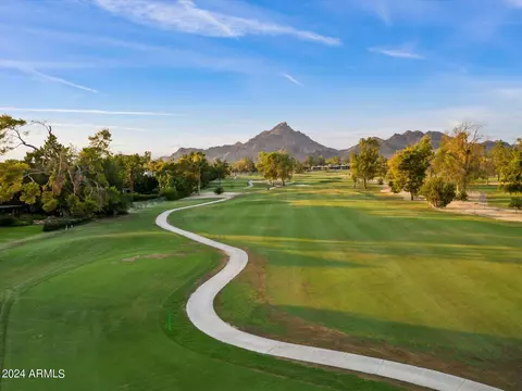 Other - 32 Biltmore Est, Phoenix, AZ 85016 photo 13 of 15