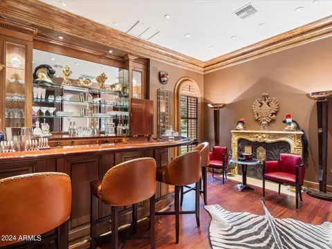 Dining - 40 Biltmore Est, Phoenix, AZ 85016 photo 4 of 4