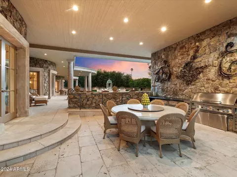 Other - 40 Biltmore Est, Phoenix, AZ 85016 photo 12 of 15