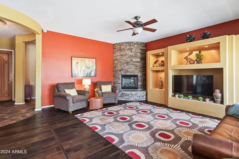 3110 W Eagle Claw Dr, Phoenix, AZ 85086 photo 6