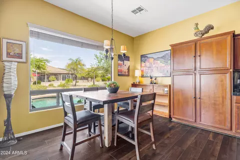 3110 W Eagle Claw Dr, Phoenix, AZ 85086 photo 9