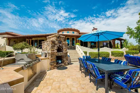 39101 N 26th St, Cave Creek, AZ 85331