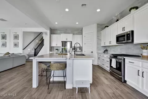 3263 E Bryce Ln, Phoenix, AZ 85050 photo 5