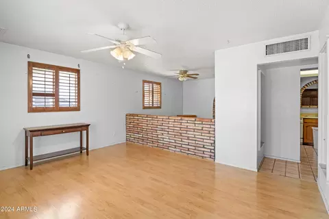 1230 Eva St, Phoenix, AZ 85020 photo 4