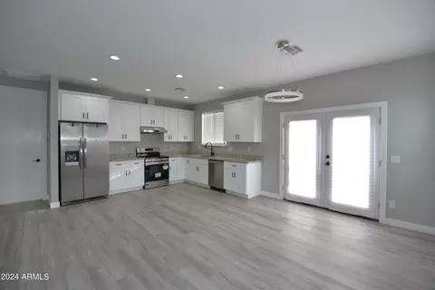 414 S 97th Place Pl, Mesa, AZ 85208 photo 6