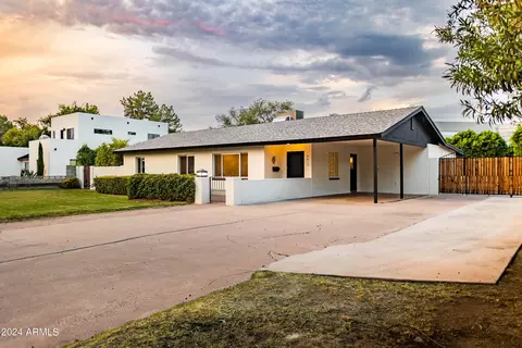 4415 Earll Dr, Phoenix, AZ 85018