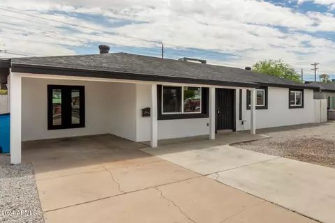 4525 W Crittenden Ln, Phoenix, AZ 85031