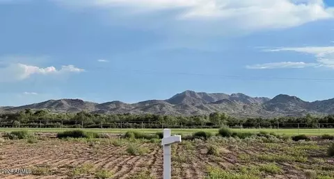 22727 W La Mirada Dr #18, Buckeye, AZ 85326