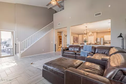 1254 E Apricot Ln, Gilbert, AZ 85298 photo 11