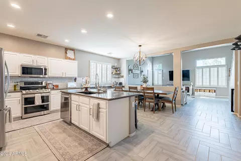 1254 E Apricot Ln, Gilbert, AZ 85298 photo 18