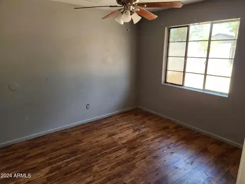 108 E Griswold Rd, Phoenix, AZ 85020 photo 8