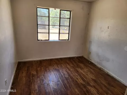 108 E Griswold Rd, Phoenix, AZ 85020 photo 5