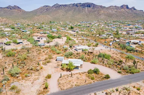 2682 W Canyon St, Apache Junction, AZ 85120 photo 8