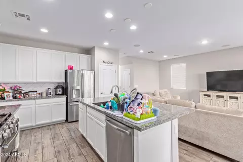 9745 E Kinetic Dr, Mesa, AZ 85212 photo 10