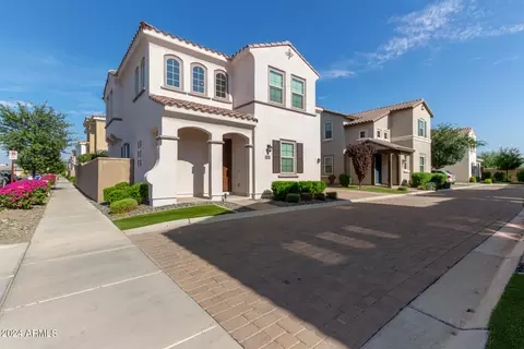 9745 E Kinetic Dr, Mesa, AZ 85212 photo 2