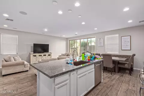 9745 E Kinetic Dr, Mesa, AZ 85212 photo 9