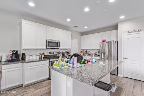 9745 E Kinetic Dr, Mesa, AZ 85212 photo 11