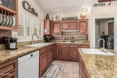 Kitchen - 8920 Emerald Dr, Sun Lakes, AZ 85248 photo 5 of 6