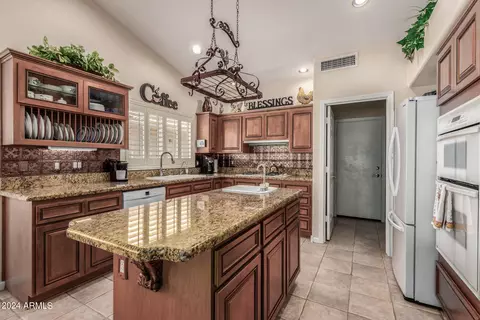 Kitchen - 8920 Emerald Dr, Sun Lakes, AZ 85248 photo 1 of 6
