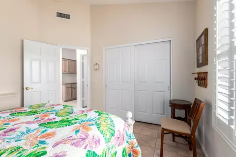 Bedroom - 8920 Emerald Dr, Sun Lakes, AZ 85248 photo 7 of 7