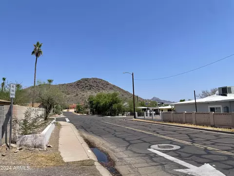 542 W Mountain View Rd, Phoenix, AZ 85021 photo 12