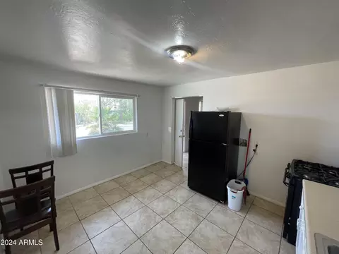 542 W Mountain View Rd, Phoenix, AZ 85021 photo 8