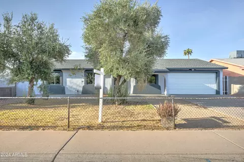 6737 W Monte Vista Rd, Phoenix, AZ 85035