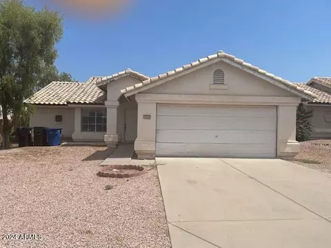6516 E Russell St, Mesa, AZ 85215