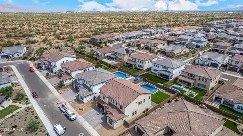 View/Area - 6031 E Waller Ln, Phoenix, AZ 85054 photo 7 of 13