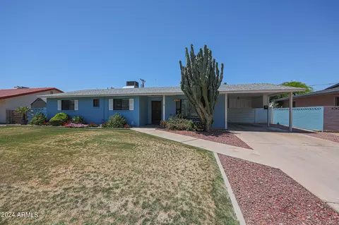 836 N Los Olivos Dr, Goodyear, AZ 85338
