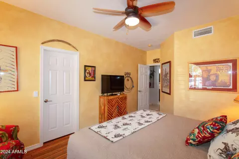 1217 E Desert Flower Ln, Phoenix, AZ 85048 photo 31