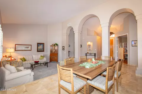1217 E Desert Flower Ln, Phoenix, AZ 85048 photo 13