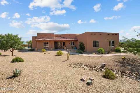 902 W Santa Fe Cir, Wickenburg, AZ 85390