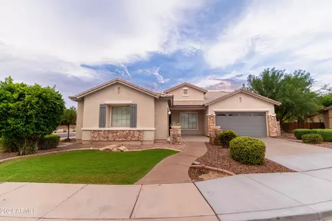 4240 S Amber St, Chandler, AZ 85249