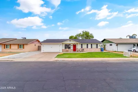 3510 E Capri Ave, Mesa, AZ 85204